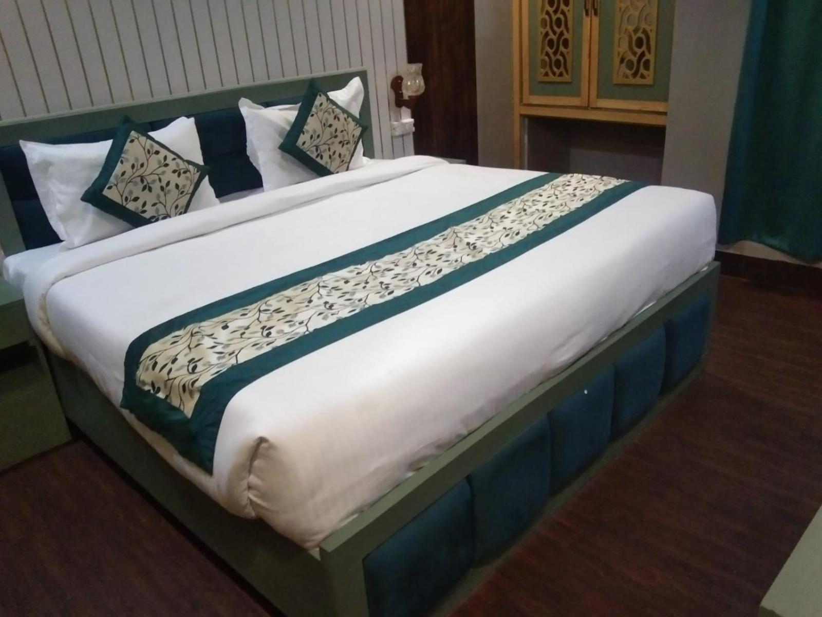 Hi Hotel By Madras Rishikesh Exterior photo